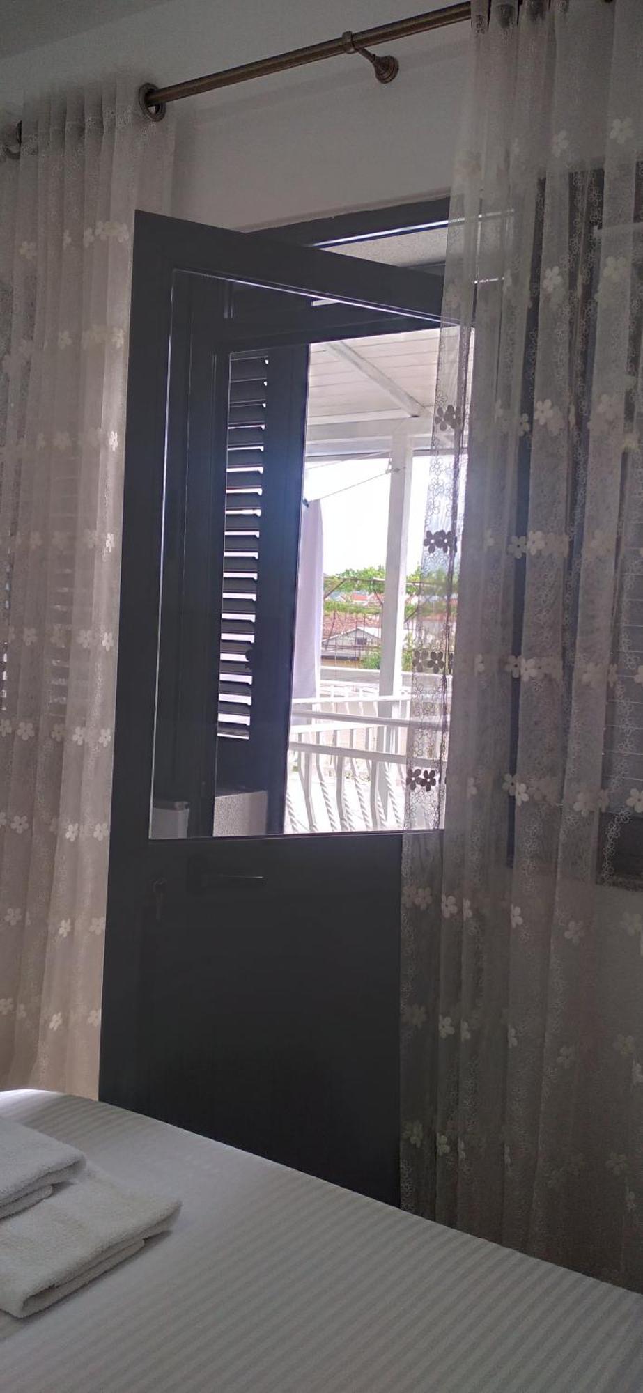 Nela Hotel *